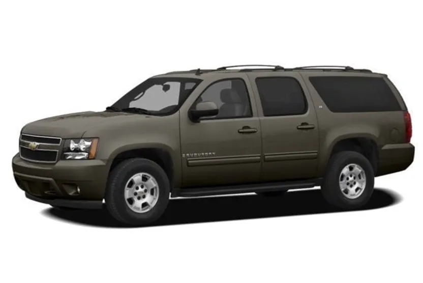 2011 Chevrolet Suburban 1500 LS photo 1