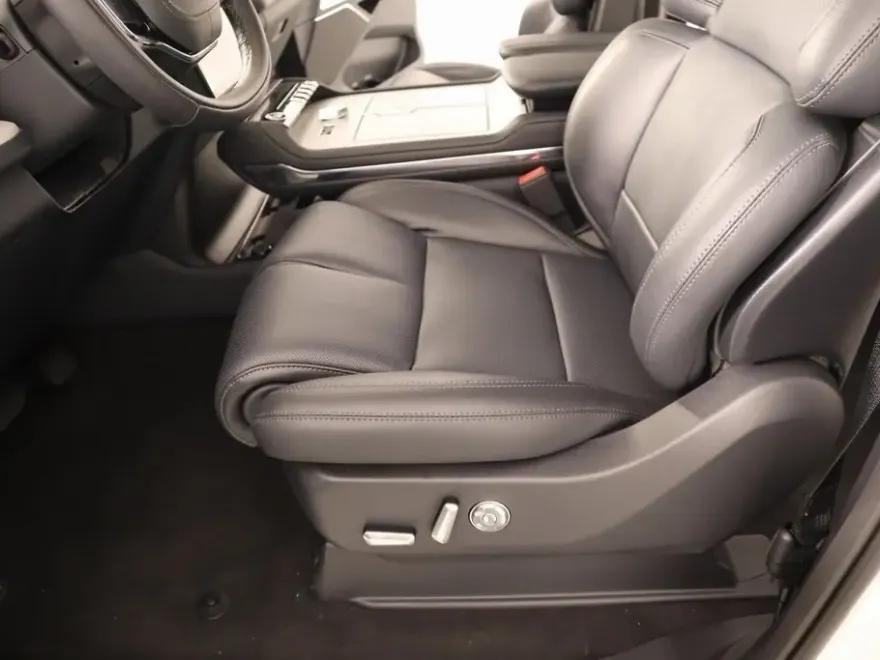 2025 Lincoln Navigator Reserve photo 1