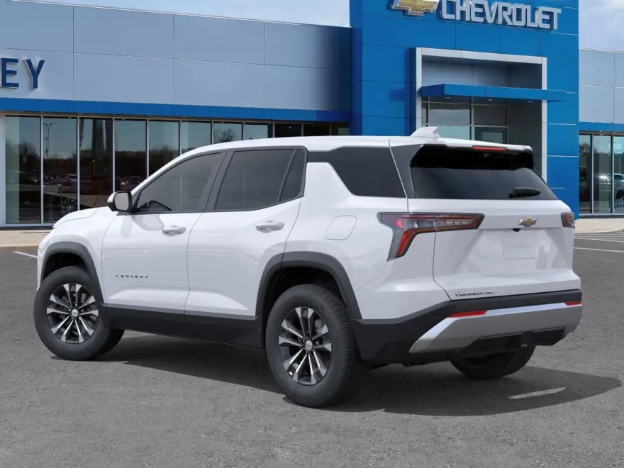 2025 Chevrolet Equinox LT photo 1
