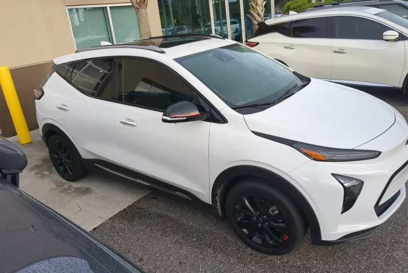 2023 Chevrolet Bolt EUV Premier photo 1