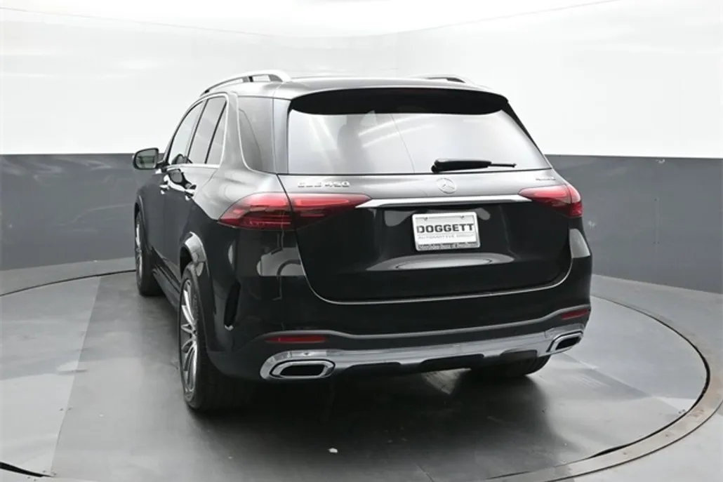 2026 Mercedes Benz GLE 450 4MATIC photo 1