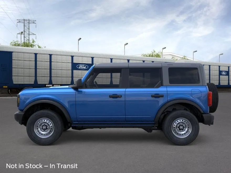 2025 Ford Bronco Base photo 1
