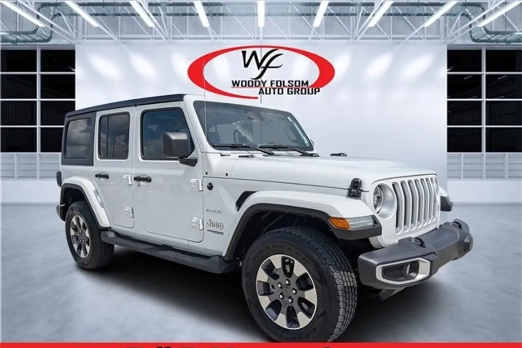 2022 Jeep Wrangler Unlimited Sahara photo 1