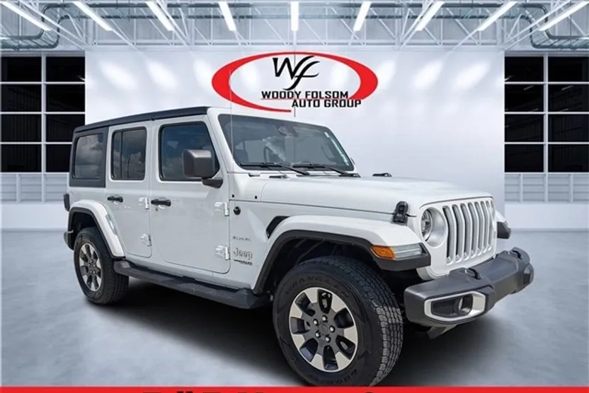 2022 Jeep Wrangler Unlimited Sahara photo 1