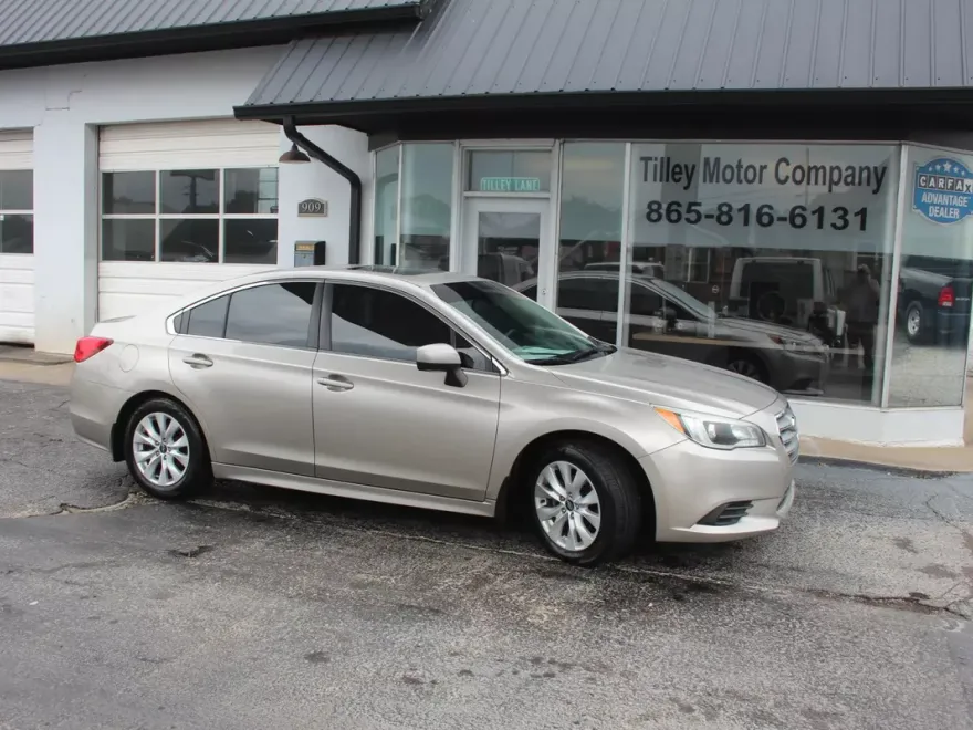 2015 Subaru Legacy 2.5i Premium photo 1