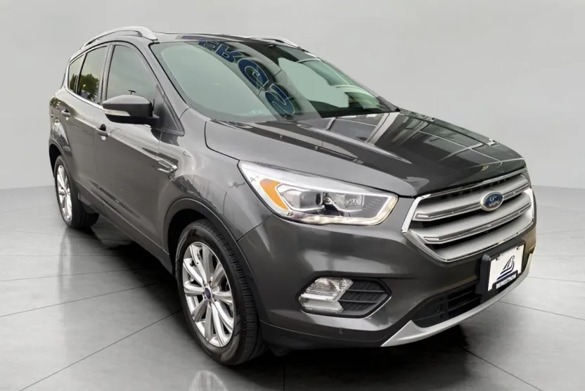 2018 Ford Escape Titanium photo 1