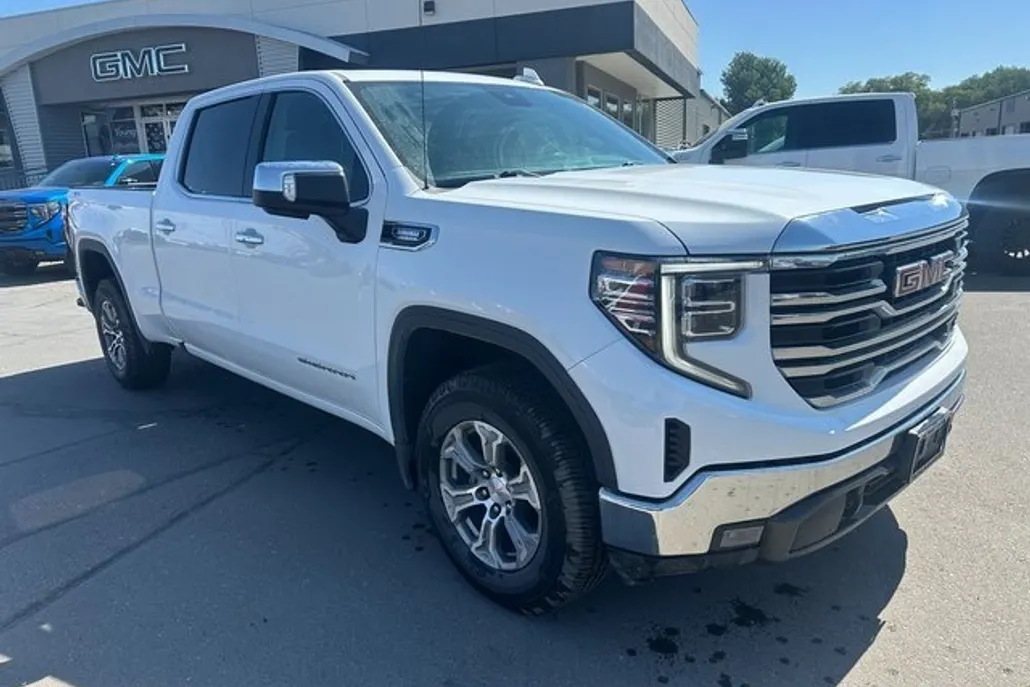 2023 Gmc Sierra 1500 SLT photo 1