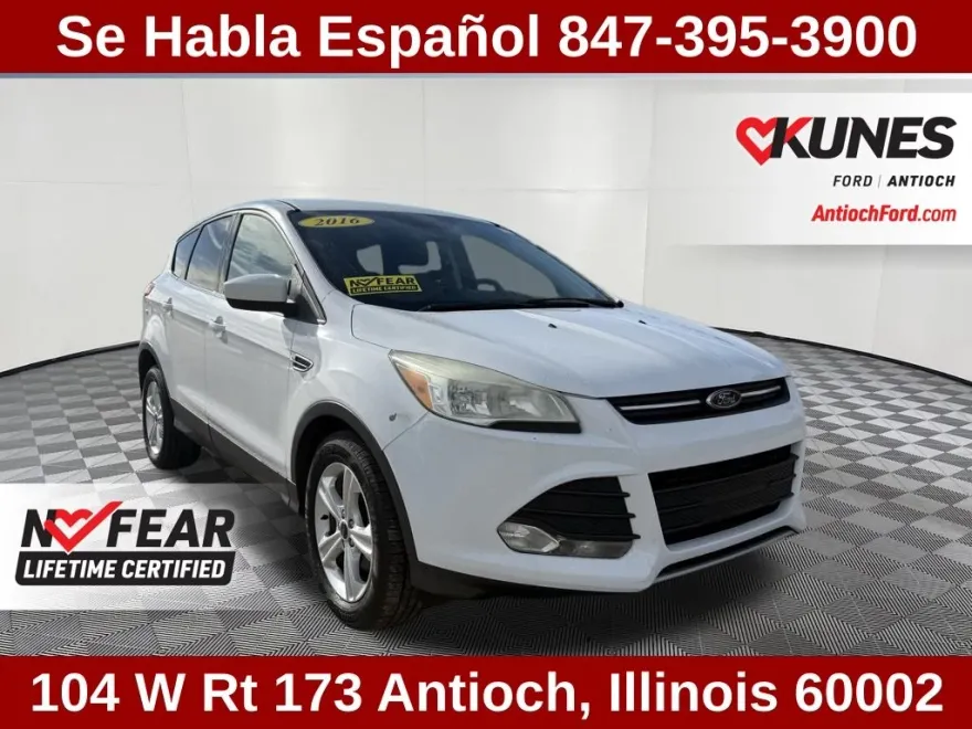 2016 Ford Escape SE Sport photo 1