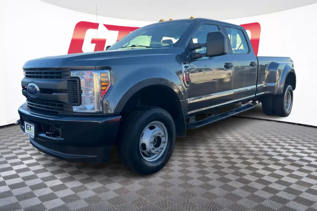 2019 Ford F-350 XL photo 1
