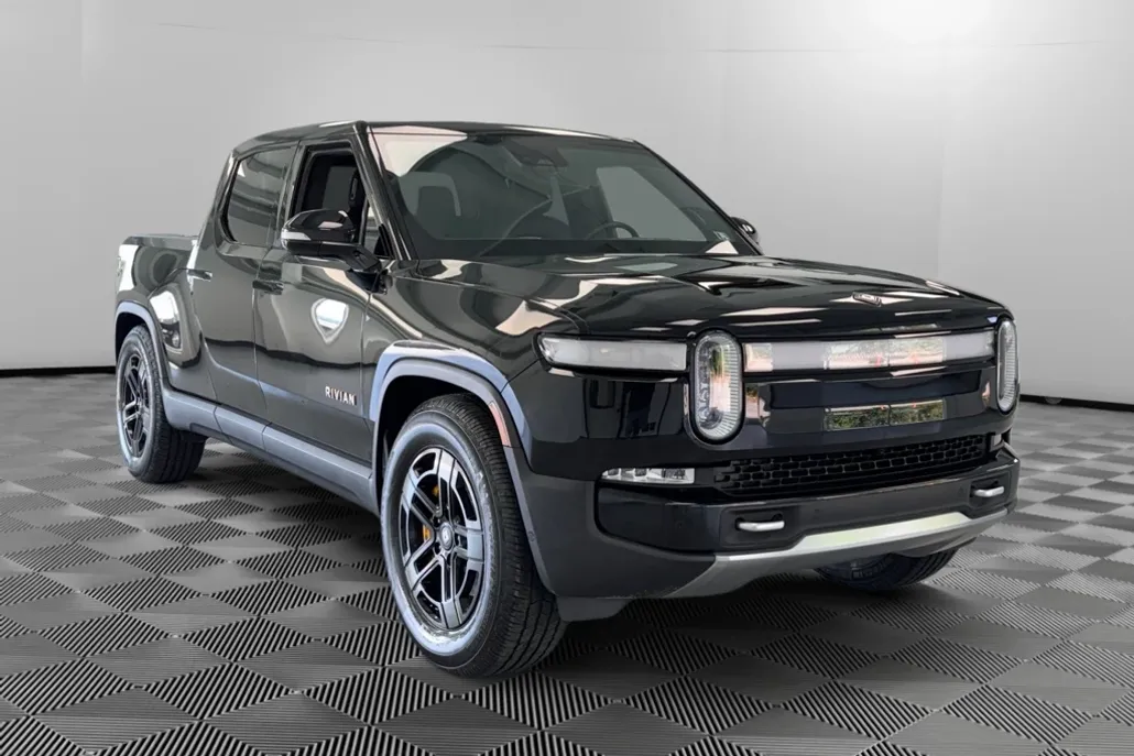 2022 Rivian R1T Launch Edition photo 1