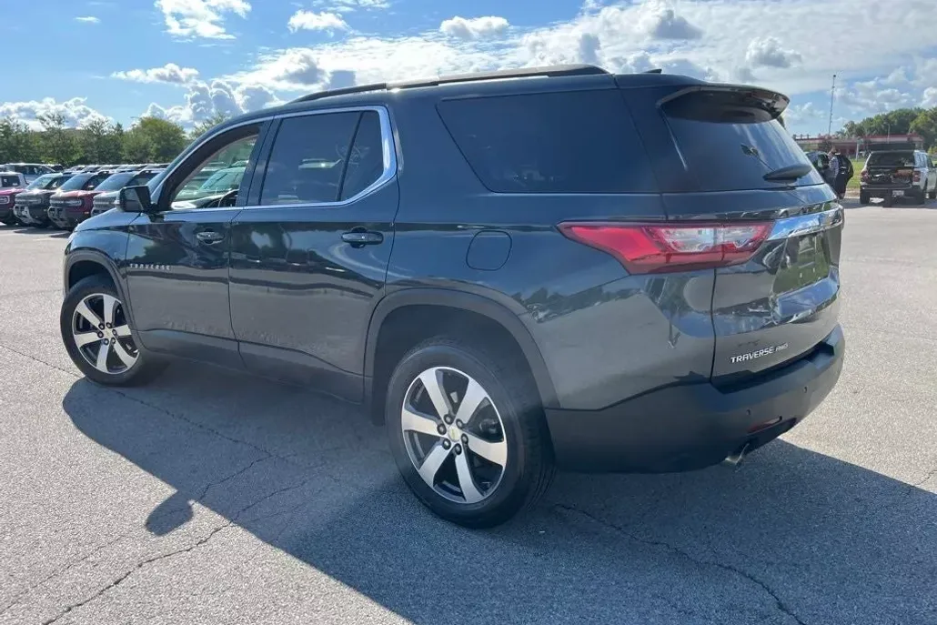2020 Chevrolet Traverse 3LT photo 1