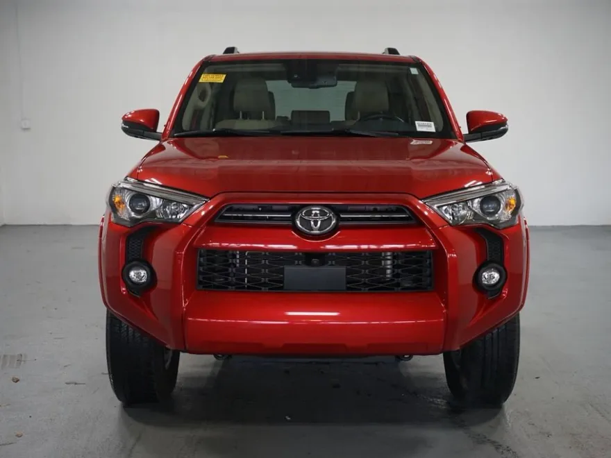 2023 Toyota 4Runner SR5 Premium photo 1