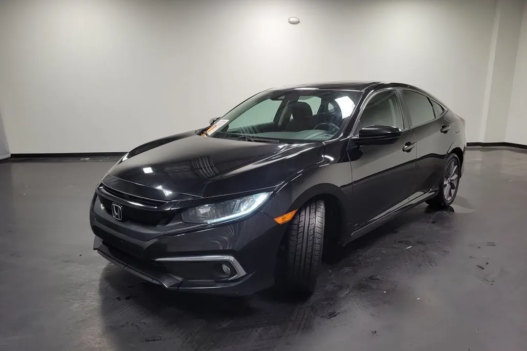 2019 Honda Civic EX photo 1