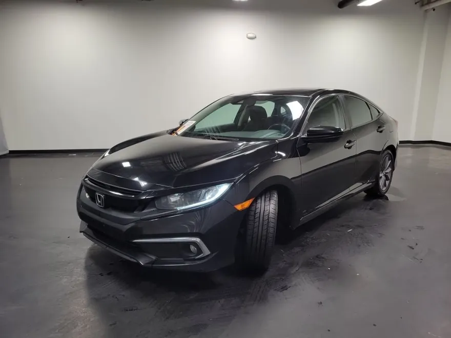 2019 Honda Civic EX photo 1