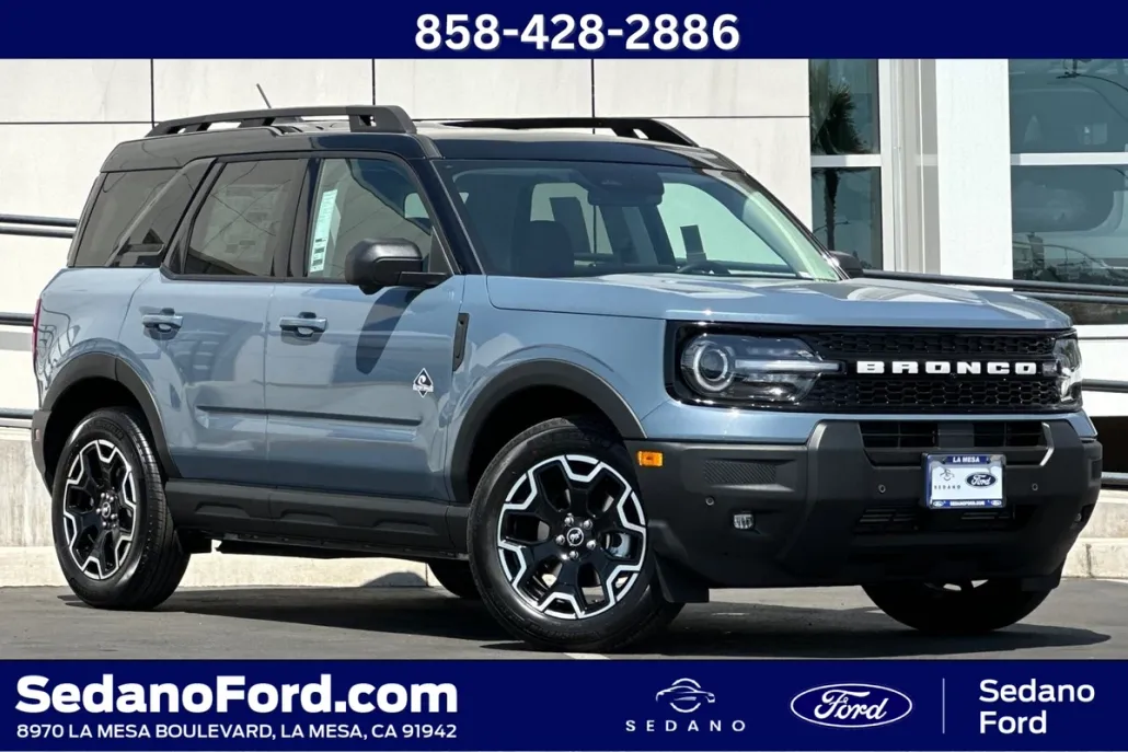 2025 Ford Bronco Sport Outer Banks photo 1