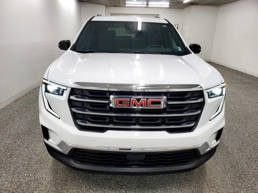 2025 Gmc Acadia Elevation photo 1