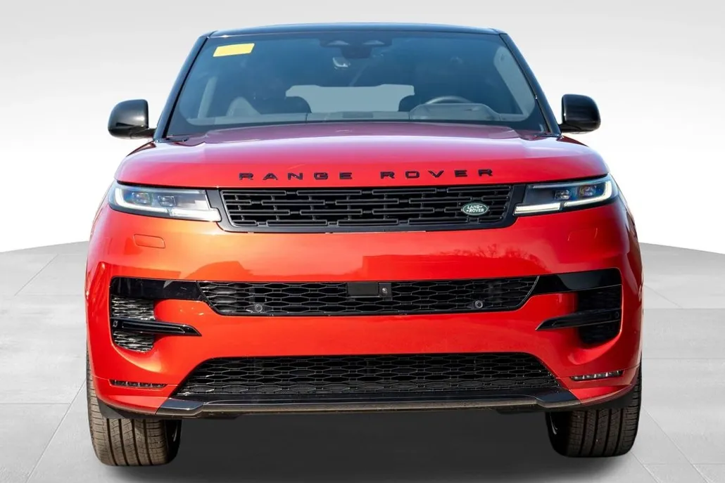 2025 Land Rover Range Rover Sport SE photo 1