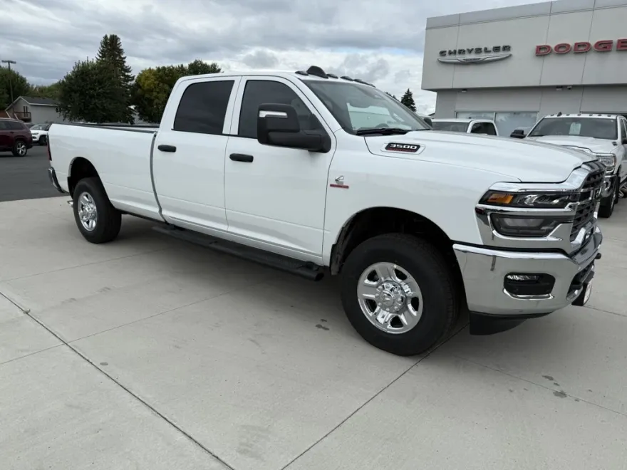 2026 Ram 3500 Tradesman photo 1