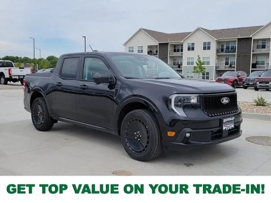 2025 Ford Maverick photo 1