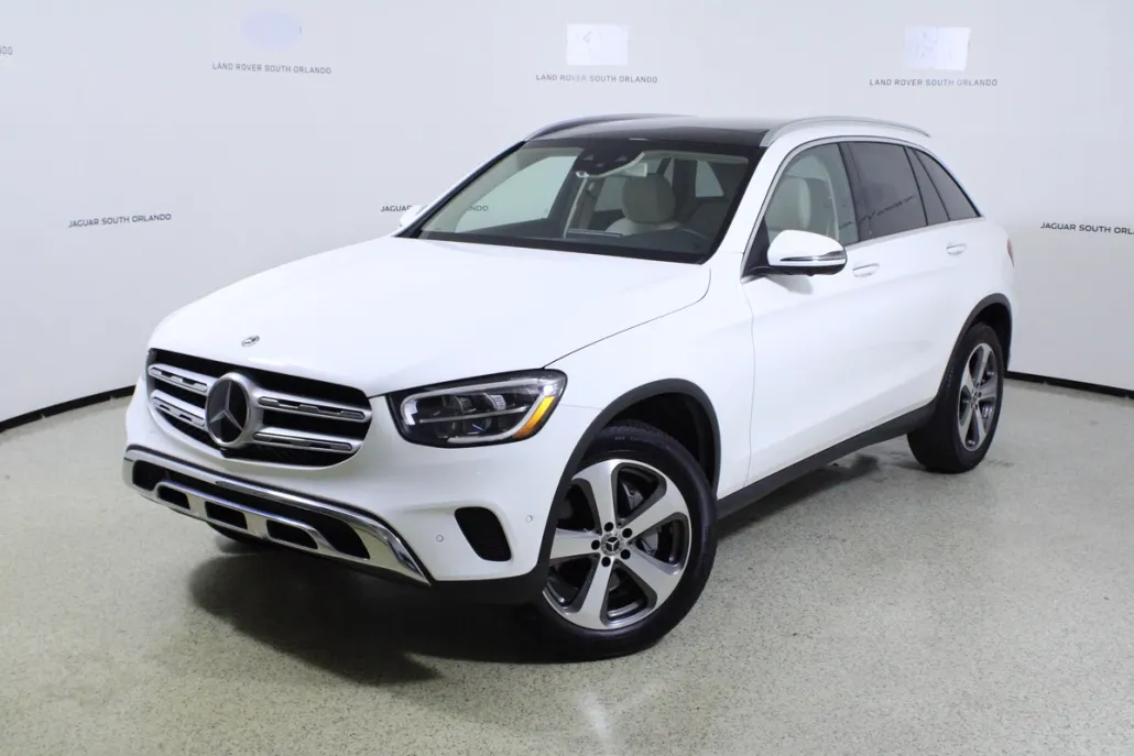 2020 Mercedes Benz GLC 300 photo 1