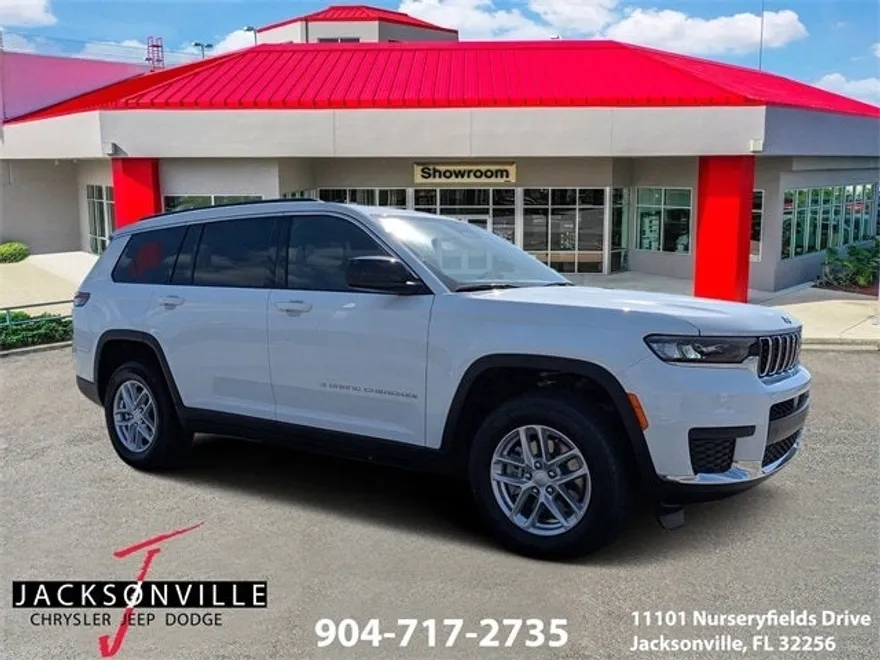 2025 Jeep Grand Cherokee Laredo L photo 1