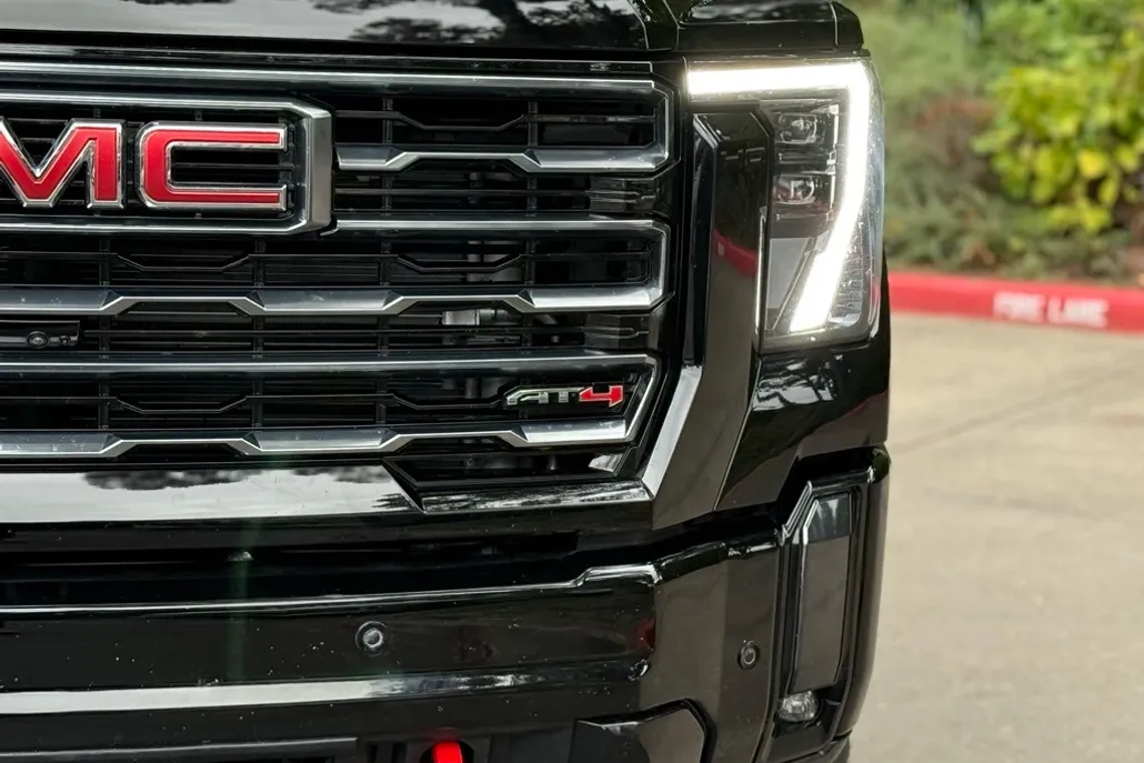 2024 Gmc Sierra 3500 HD AT4 photo 1