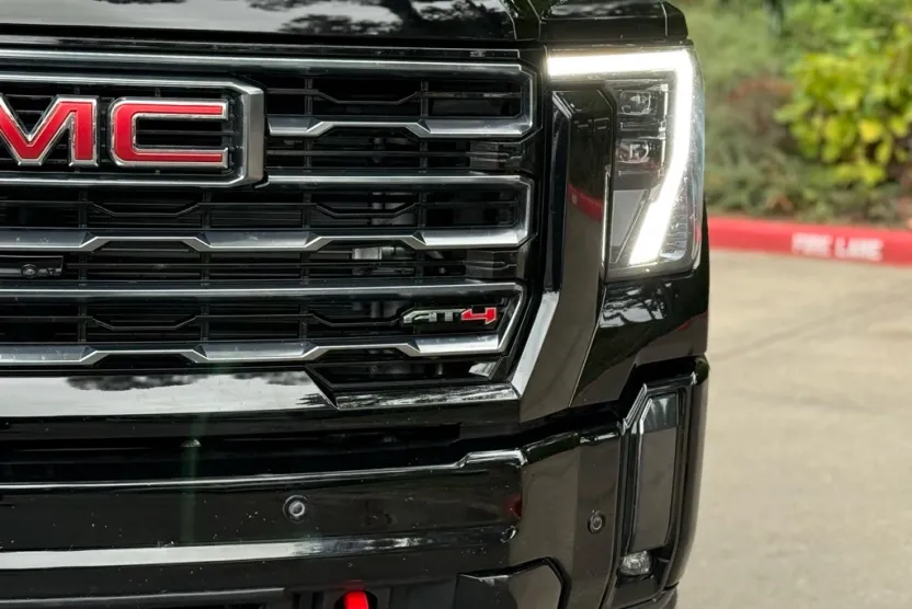 2024 Gmc Sierra 3500 HD AT4 photo 1