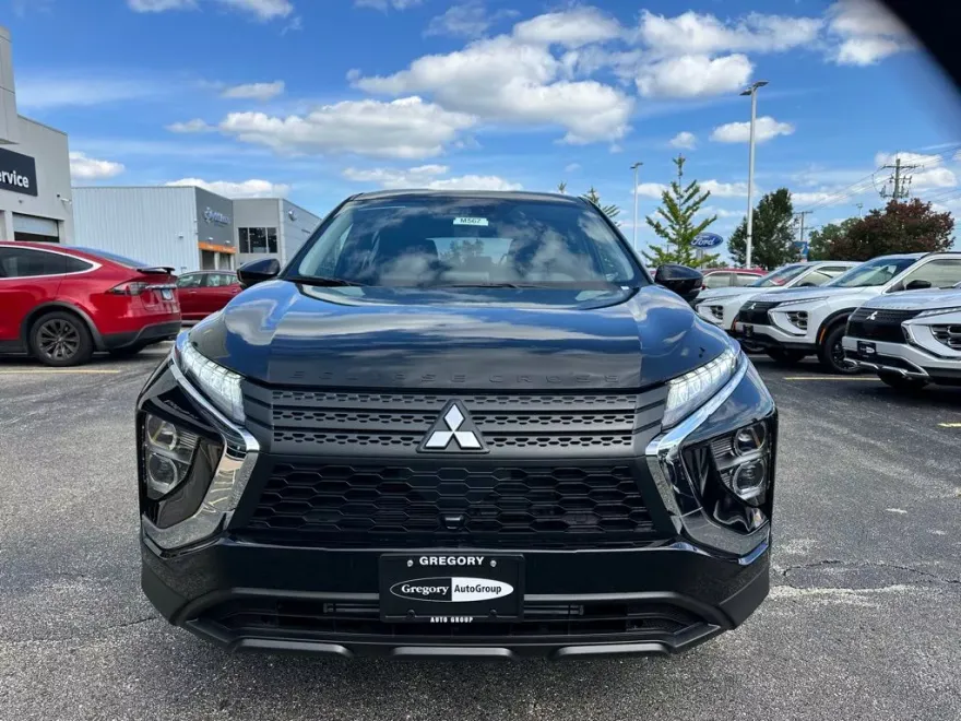2025 Mitsubishi Eclipse Cross LE Ralliart photo 1