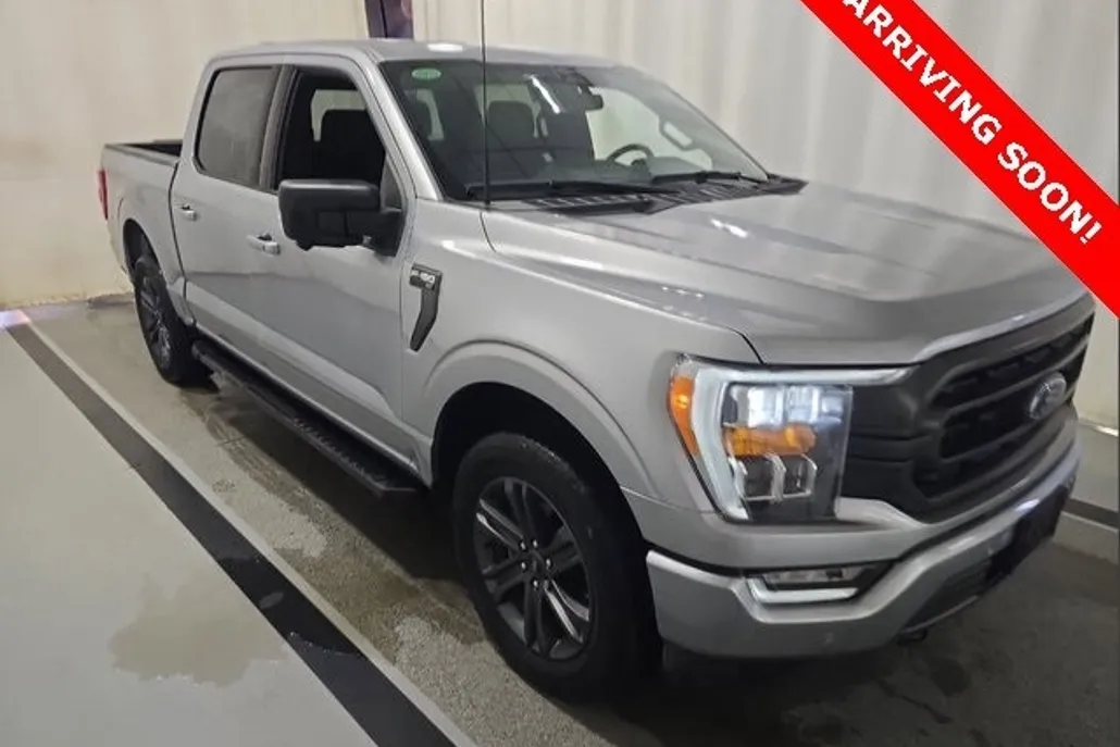 2023 Ford F-150 XLT photo 1
