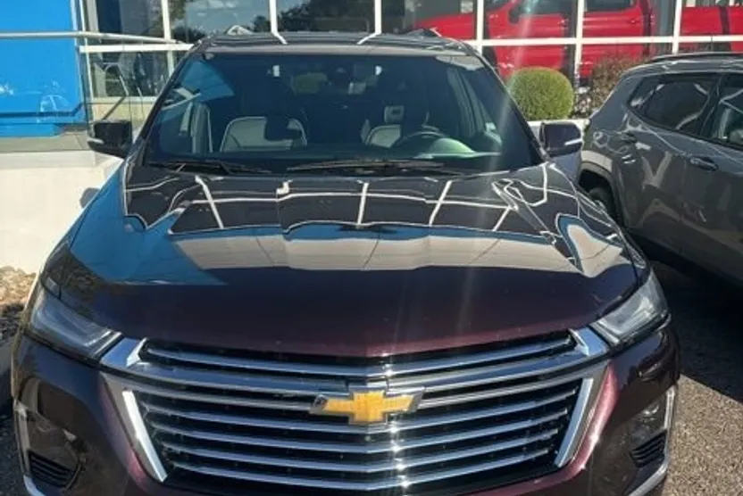 2023 Chevrolet Traverse Premier photo 1