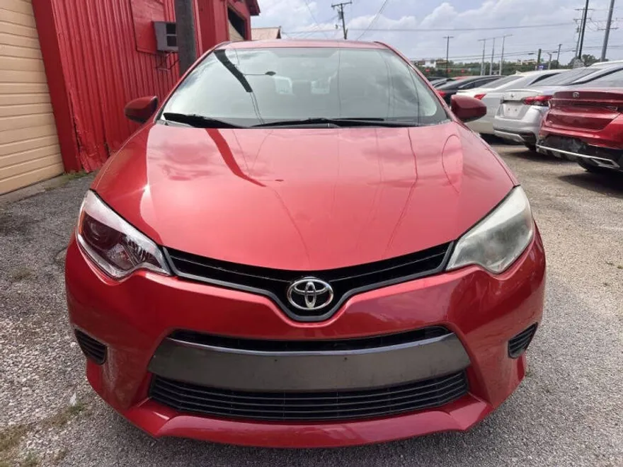 2016 Toyota Corolla L photo 1