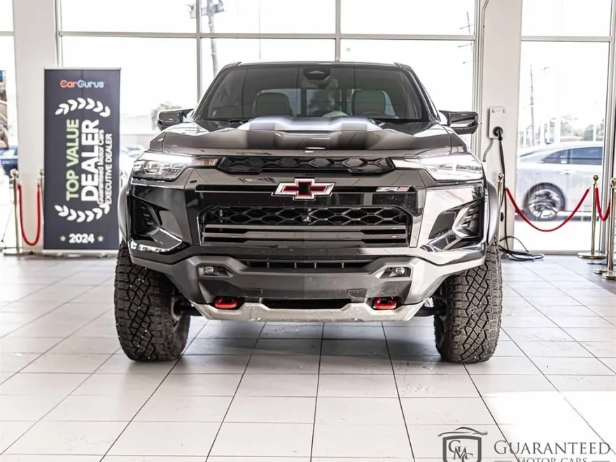 2023 Chevrolet Colorado ZR2 photo 1