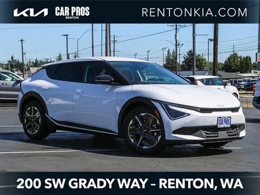 2025 Kia EV6 Light photo 1