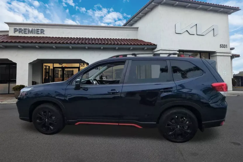 2021 Subaru Forester Sport photo 1