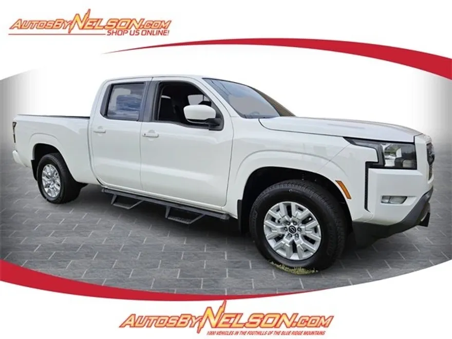 2023 Nissan Frontier SV photo 1