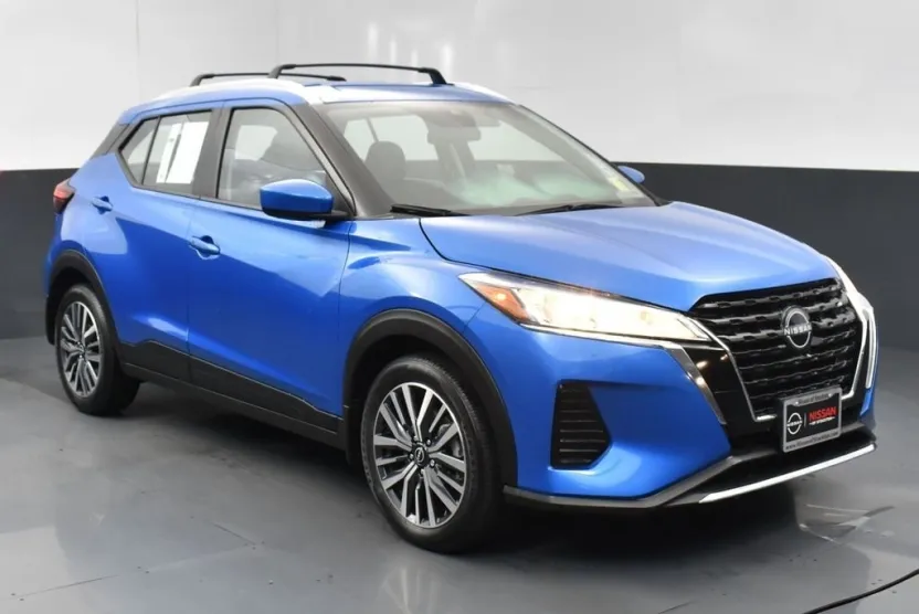 2024 Nissan Kicks SV photo 1