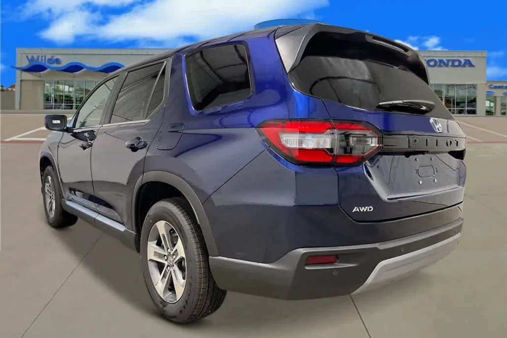 2025 Honda Pilot EX-L photo 1