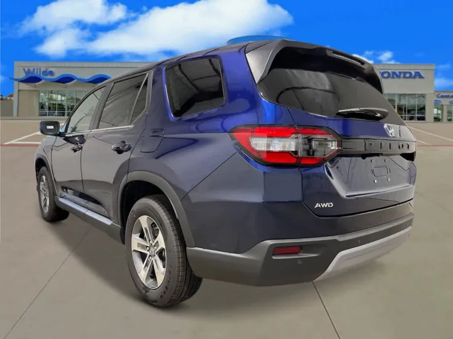 2025 Honda Pilot EX-L photo 1