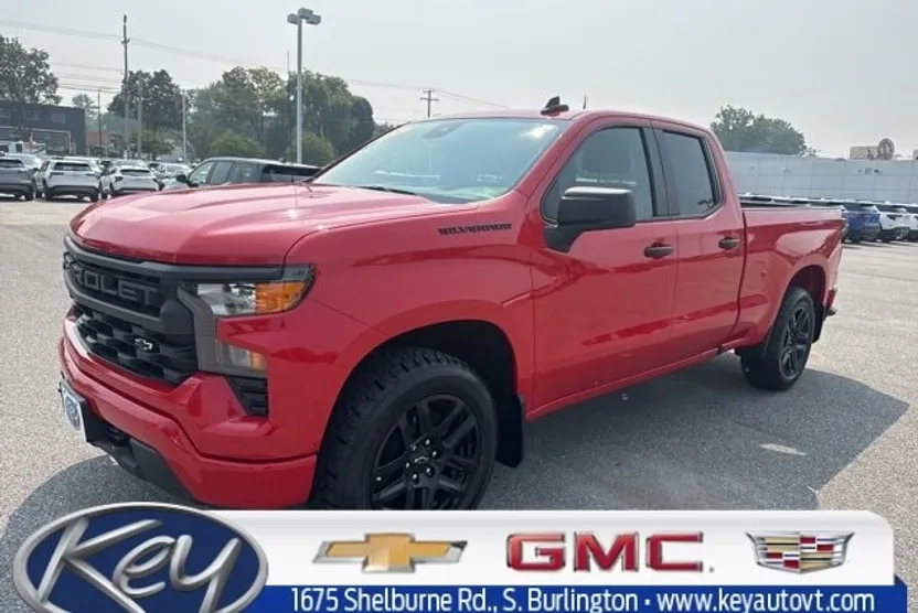 2024 Chevrolet Silverado 1500 Custom photo 1