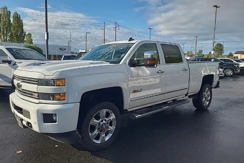 2019 Chevrolet Silverado 2500HD LTZ photo 1