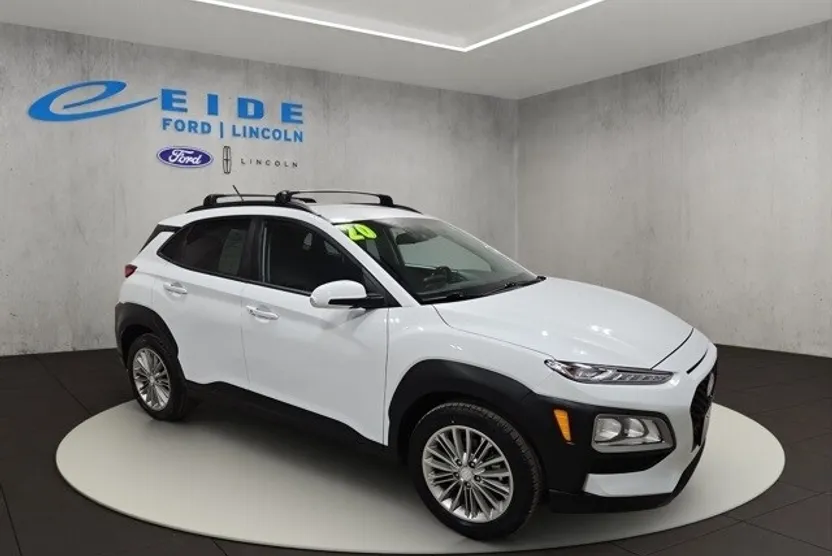 2020 Hyundai Kona SEL photo 1