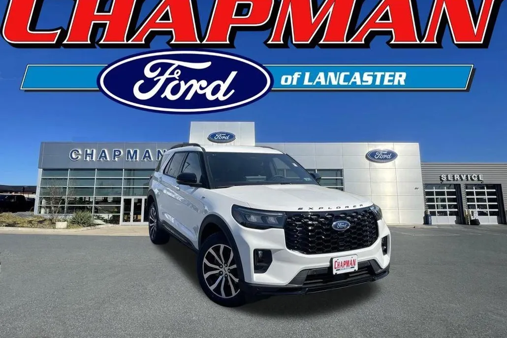 2025 Ford Explorer ST-Line photo 1