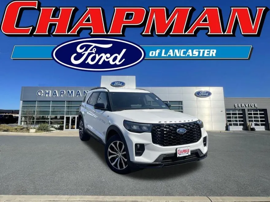 2025 Ford Explorer ST-Line photo 1