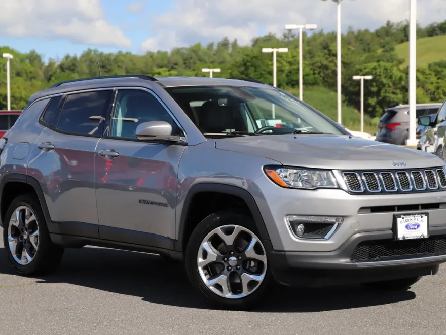 2019 Jeep Compass Limited photo 1