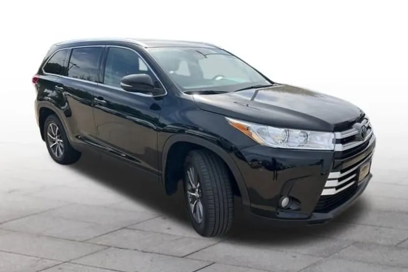 2019 Toyota Highlander SE XLE photo 1