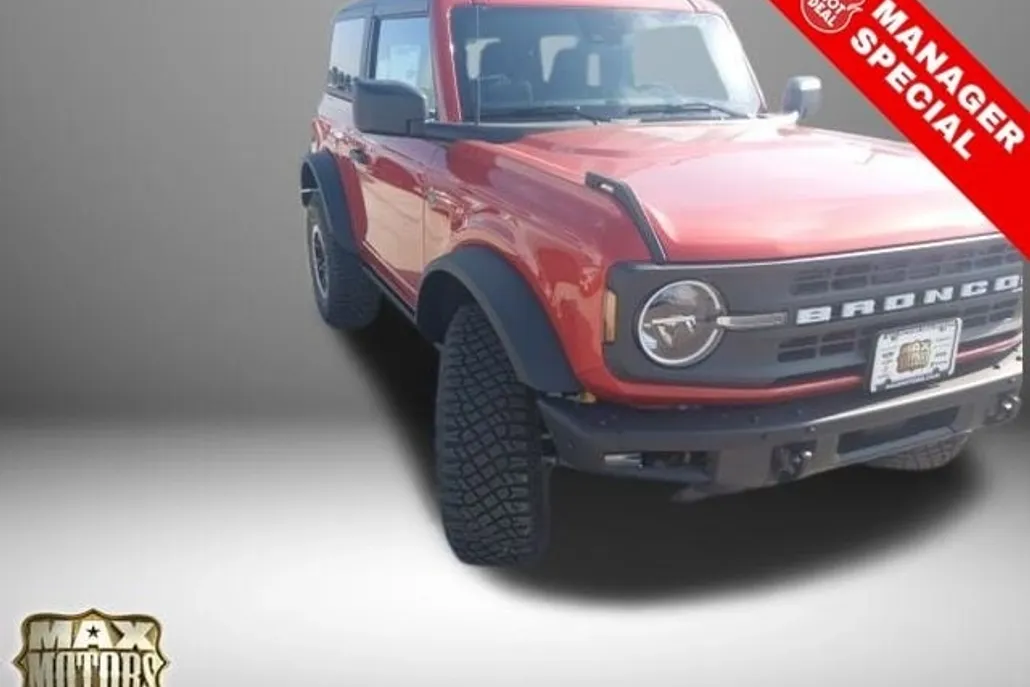 2024 Ford Bronco Black Diamond photo 1