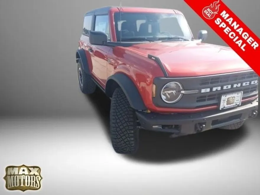2024 Ford Bronco Black Diamond photo 1