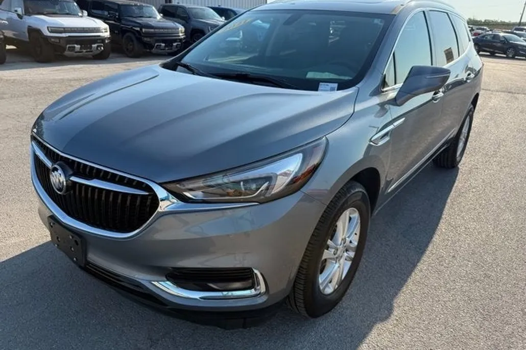 2021 Buick Enclave Essence photo 1
