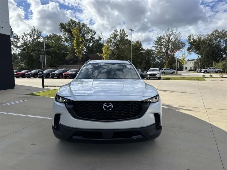 2025 Mazda CX-50 Premium photo 1