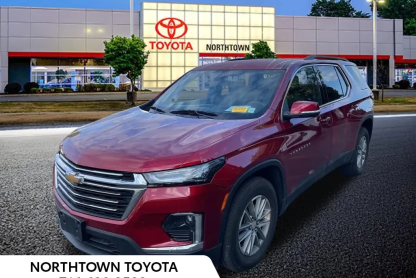 2023 Chevrolet Traverse 1LT photo 1